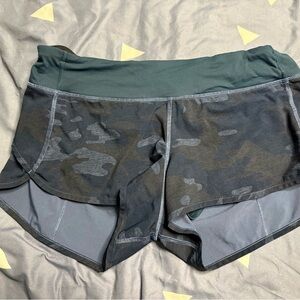 Stylish Lululemon Run Speed Camouflage Women's Shorts